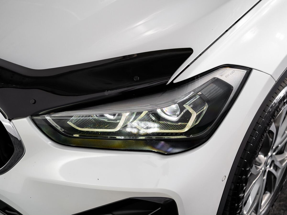 BMW X1 2021 - фото автомобиля