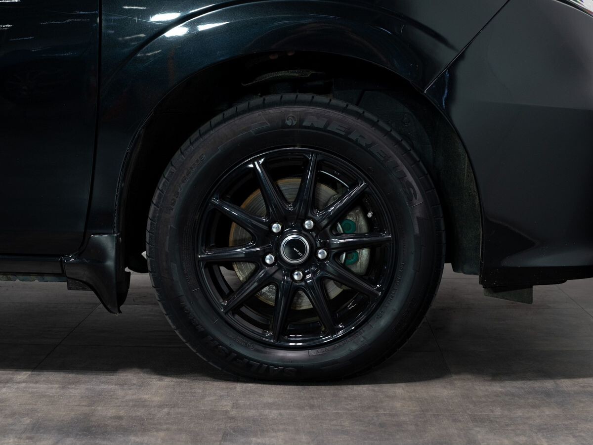 Nissan Serena 2017 - фото автомобиля