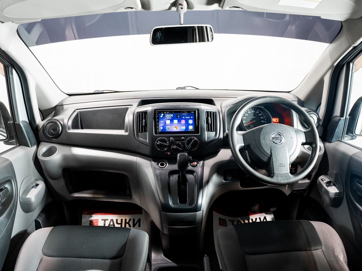 Nissan NV200 2014 - фото автомобиля