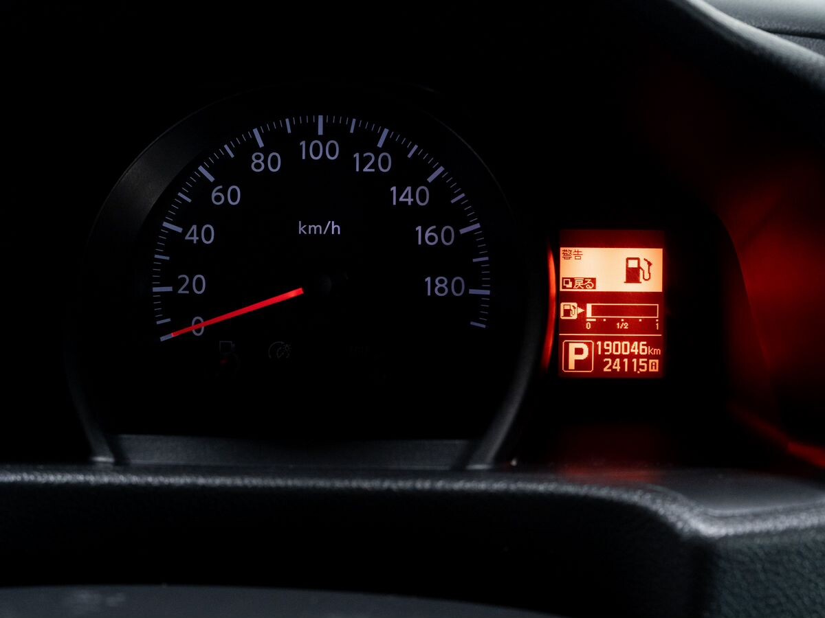Nissan NV200 2014 - фото автомобиля