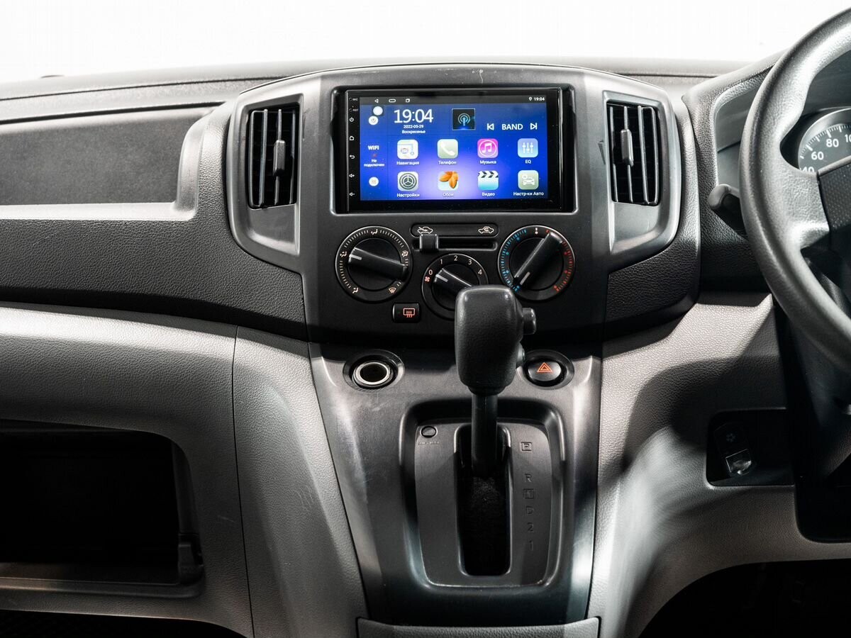 Nissan NV200 2014 - фото автомобиля