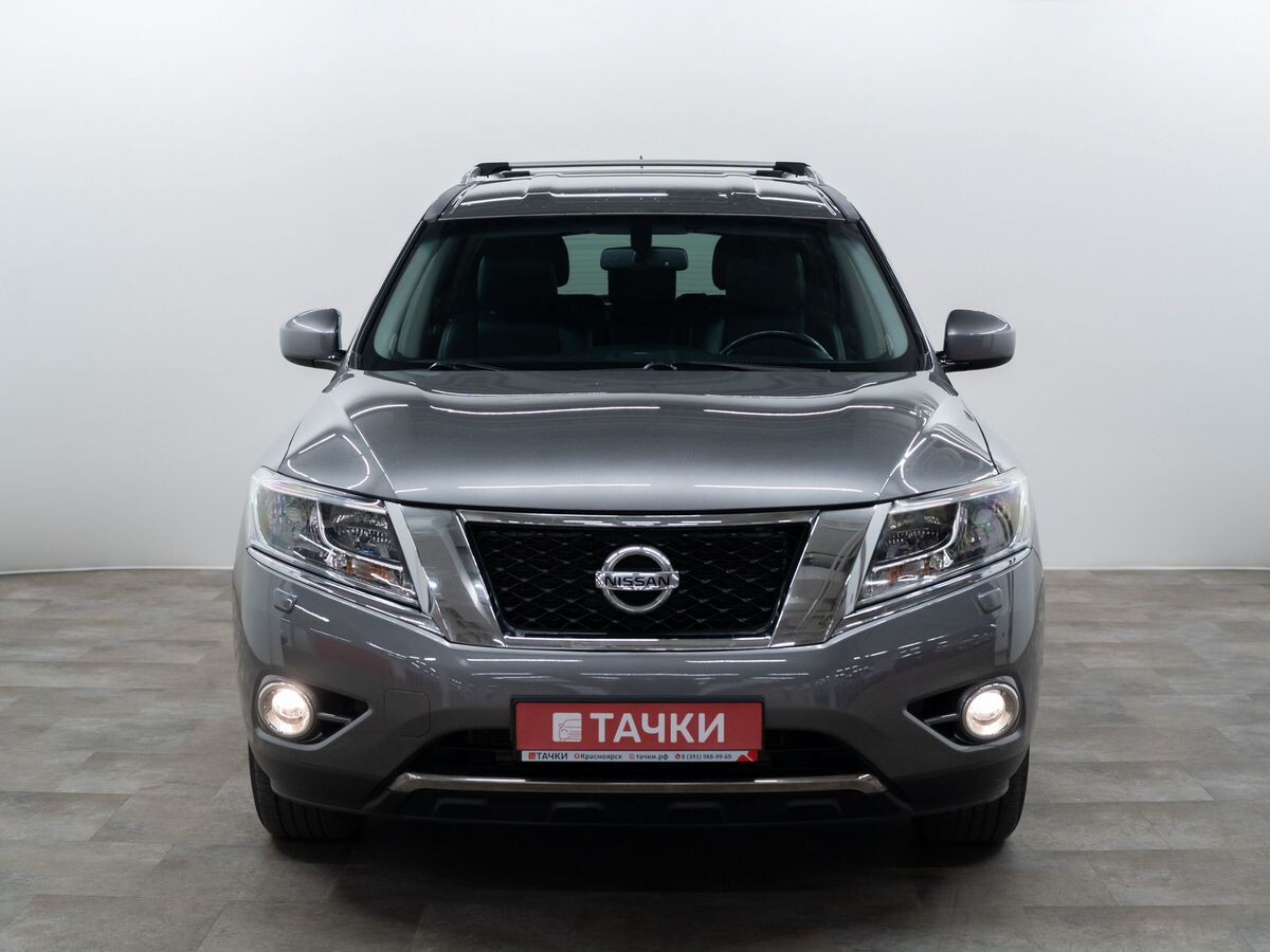 Nissan Pathfinder 2015 - фото автомобиля