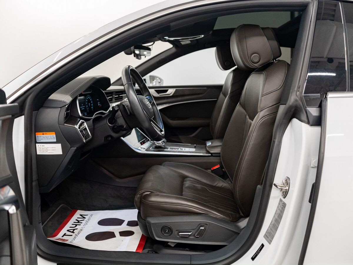 Audi A7 2020 - фото автомобиля