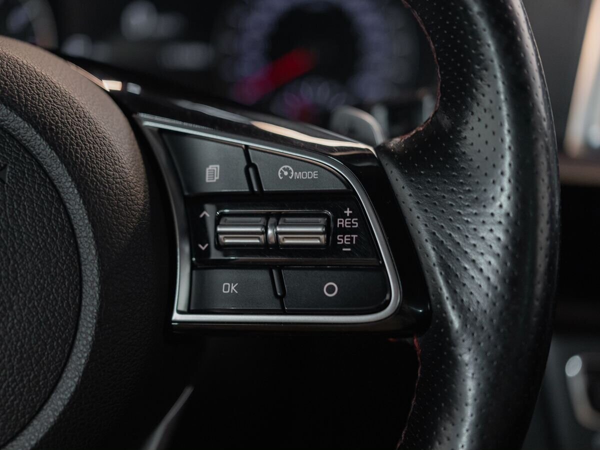 Kia Optima 2019 - фото автомобиля