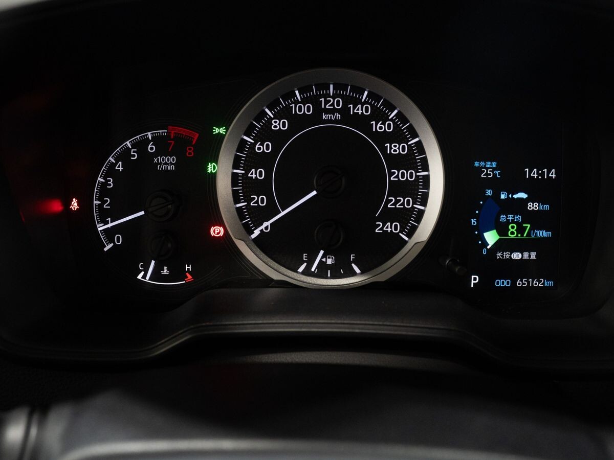 Toyota Allion 2021 - фото автомобиля
