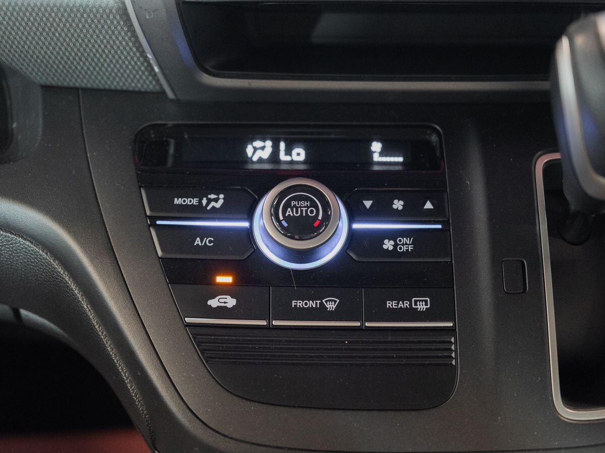 Honda Freed+ 2018 - фото автомобиля