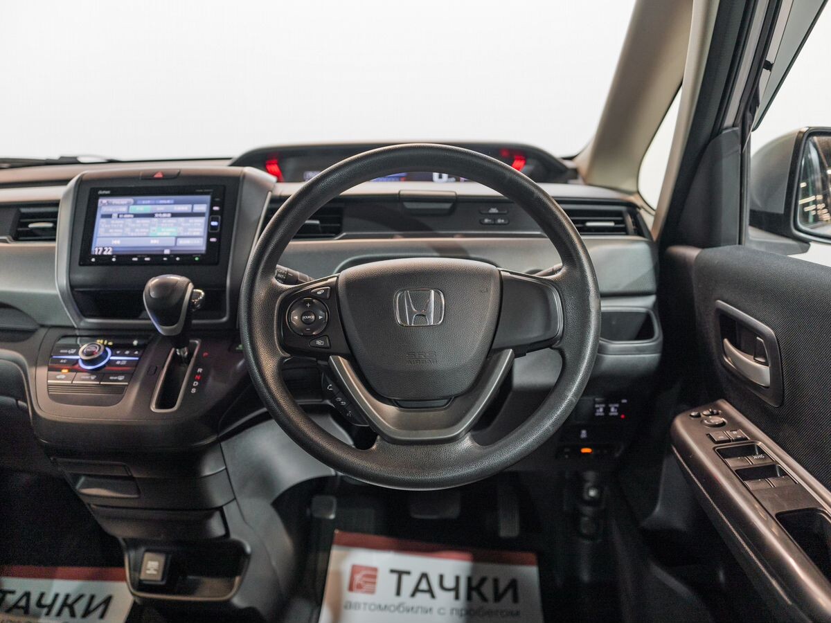 Honda Freed+ 2018 - фото автомобиля