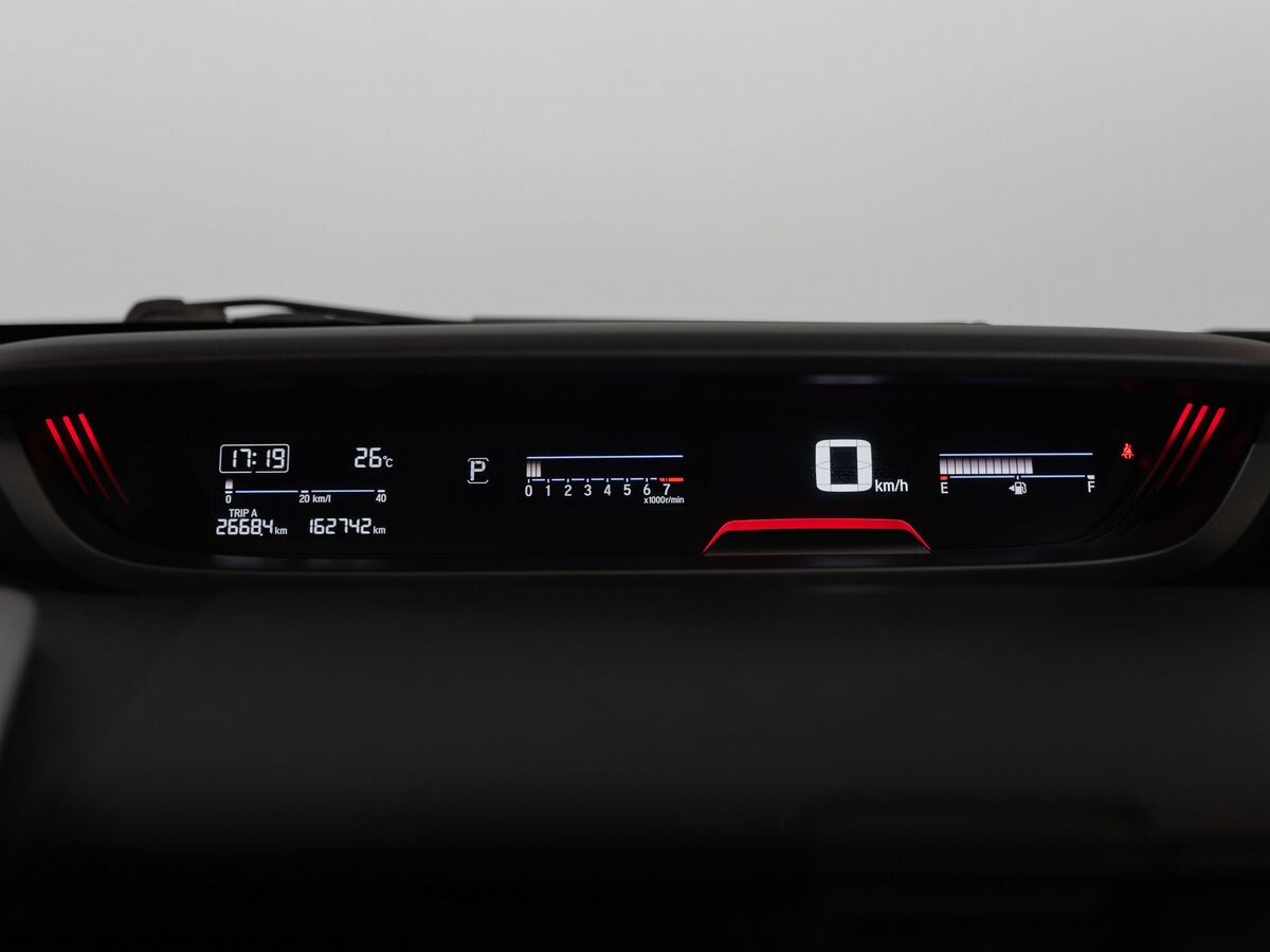 Honda Freed+ 2018 - фото автомобиля