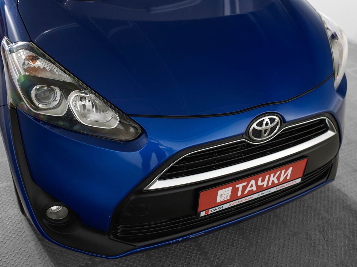 Toyota Sienta 2017 - фото автомобиля