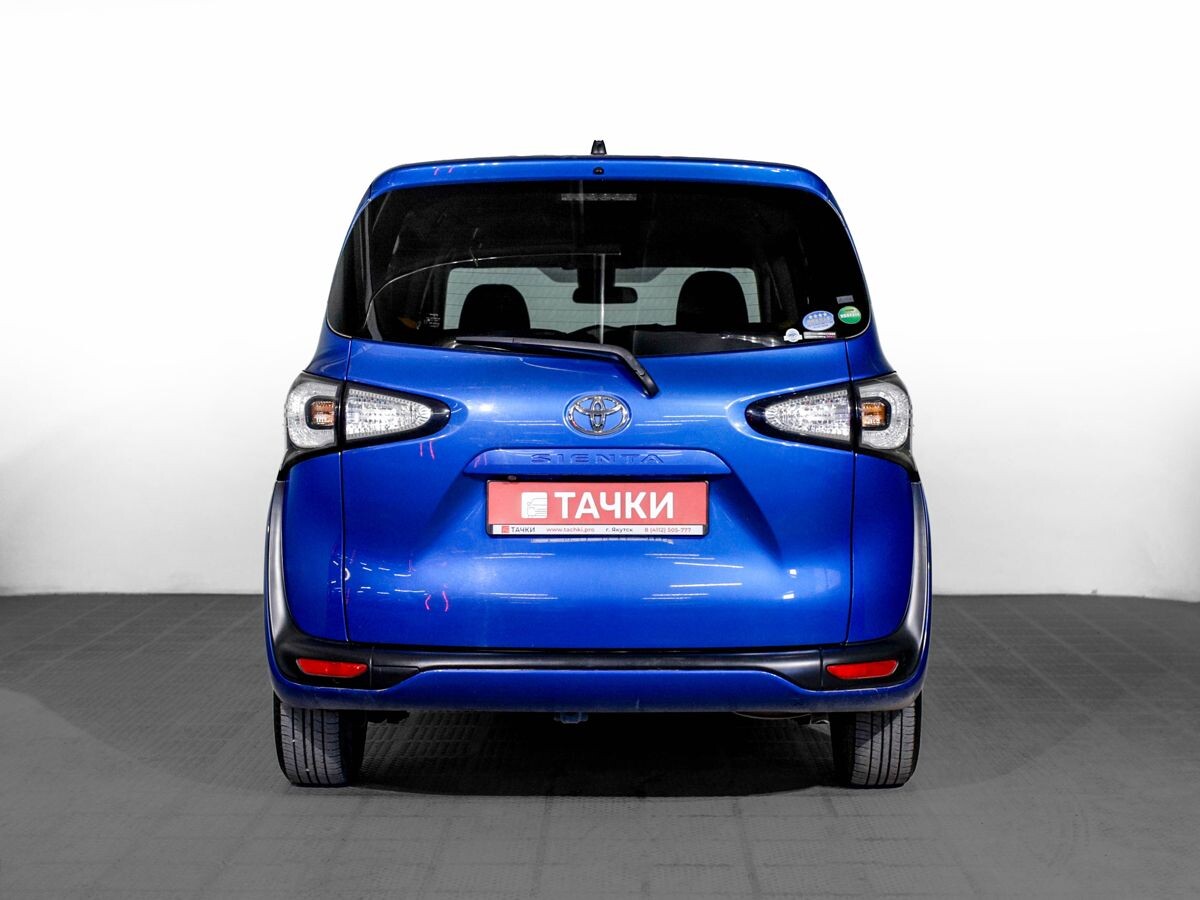 Toyota Sienta 2017 - фото автомобиля