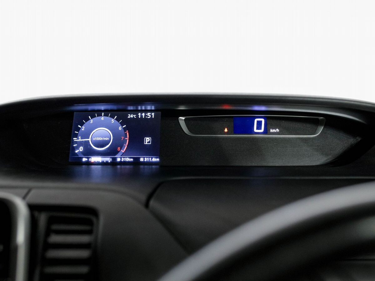 Nissan Serena 2016 - фото автомобиля