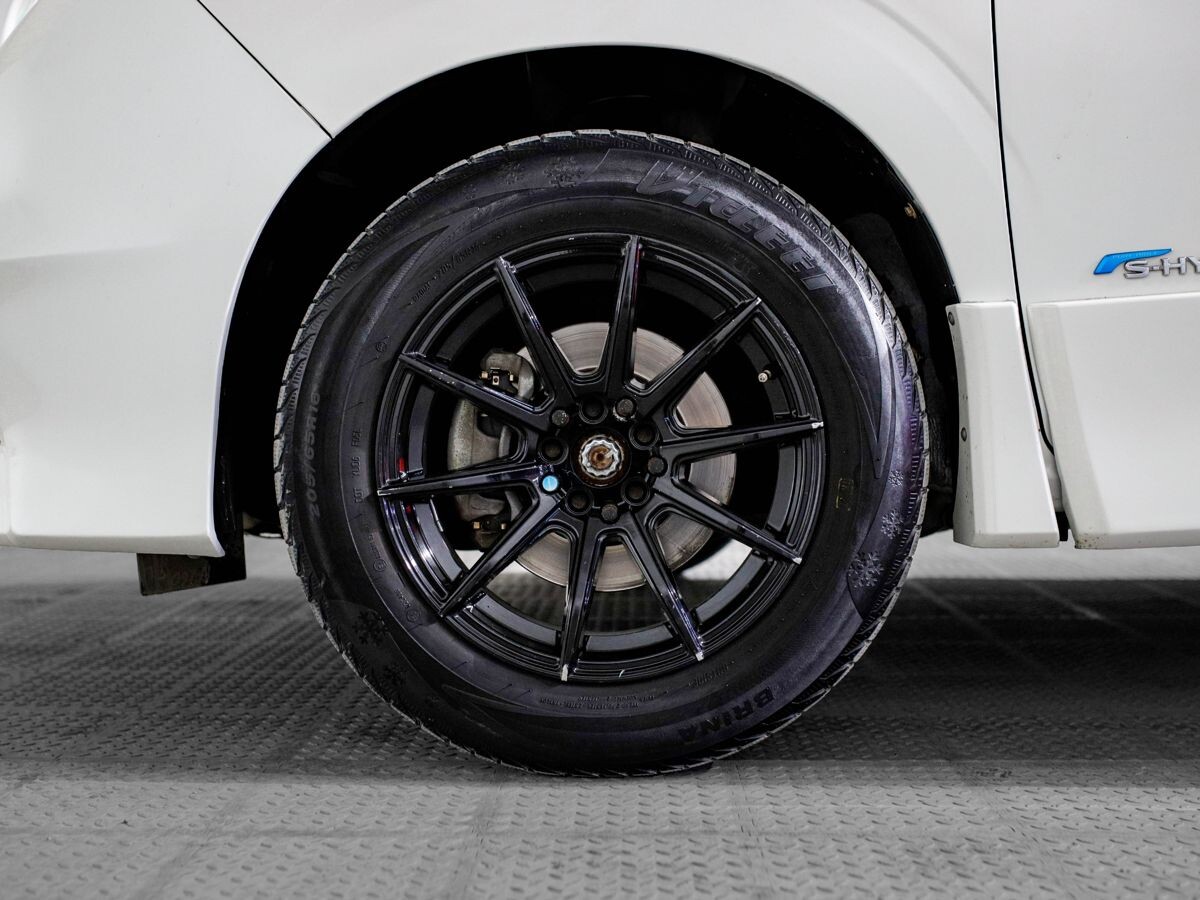 Nissan Serena 2016 - фото автомобиля