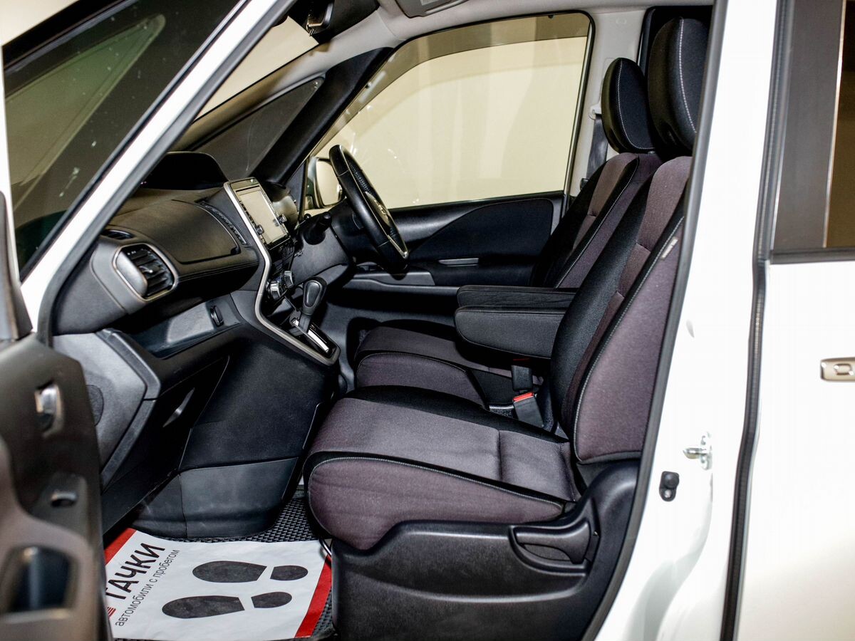 Nissan Serena 2016 - фото автомобиля