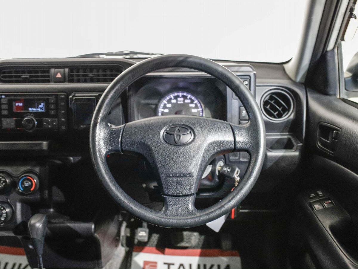 Toyota Probox 2016 - фото автомобиля