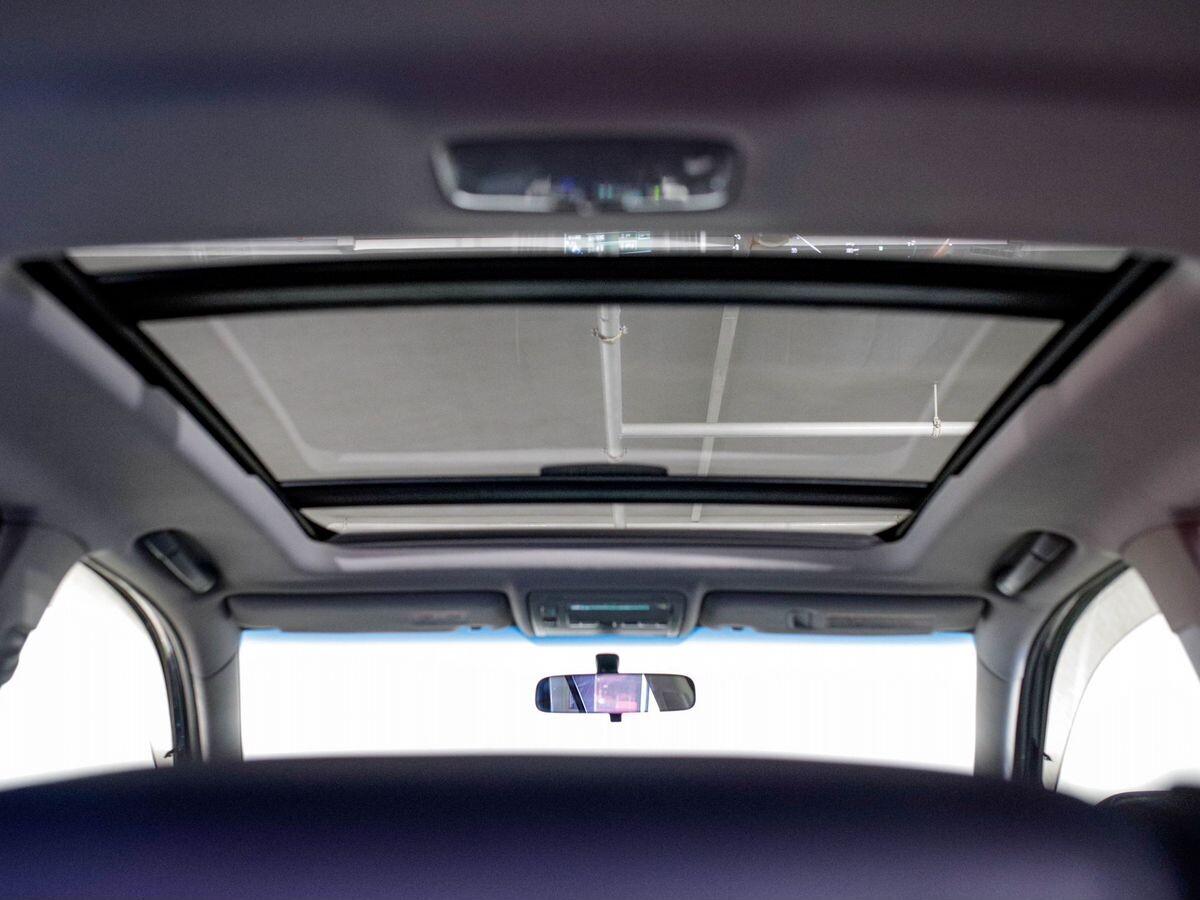 Toyota Harrier 2010 - фото автомобиля