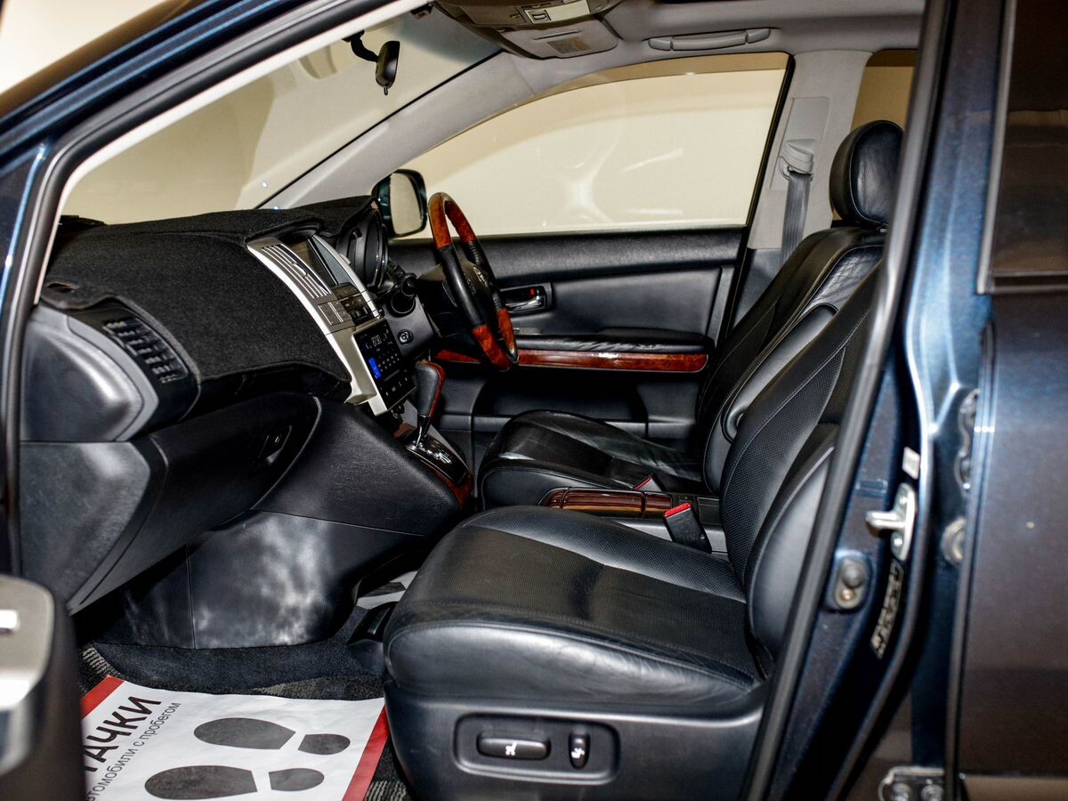 Toyota Harrier 2010 - фото автомобиля