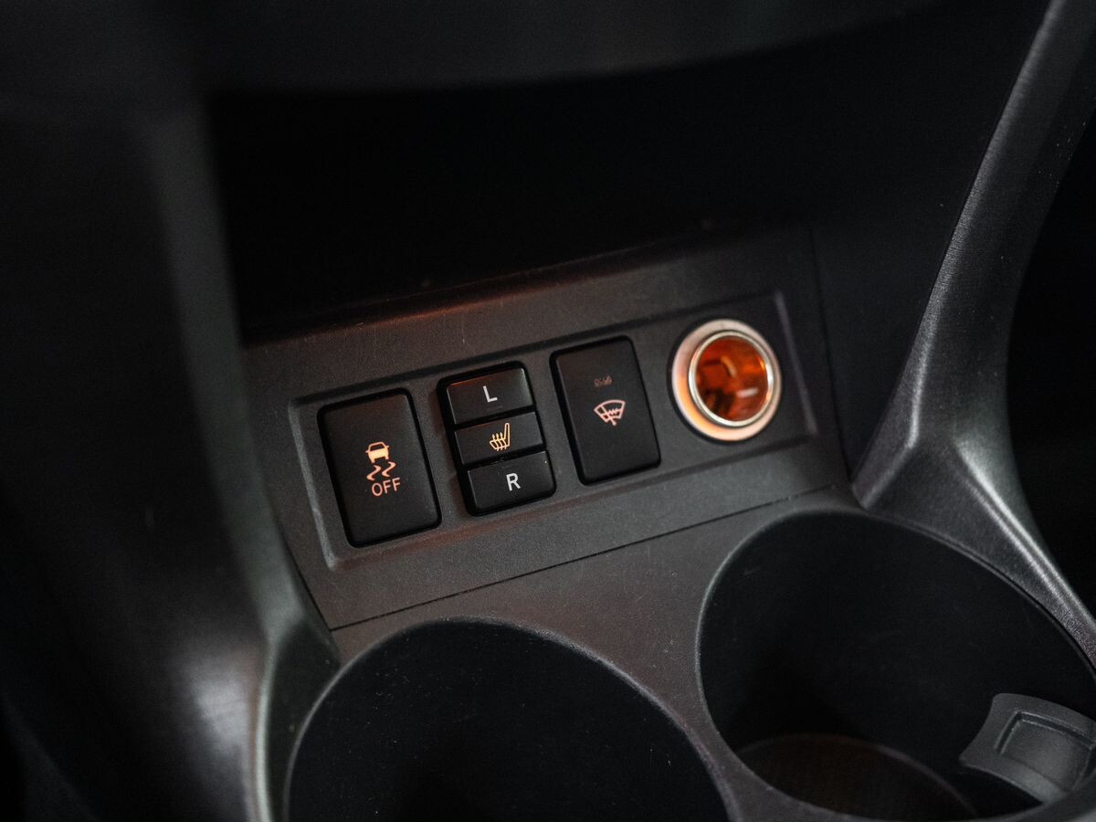 Toyota RAV4 2012 - фото автомобиля