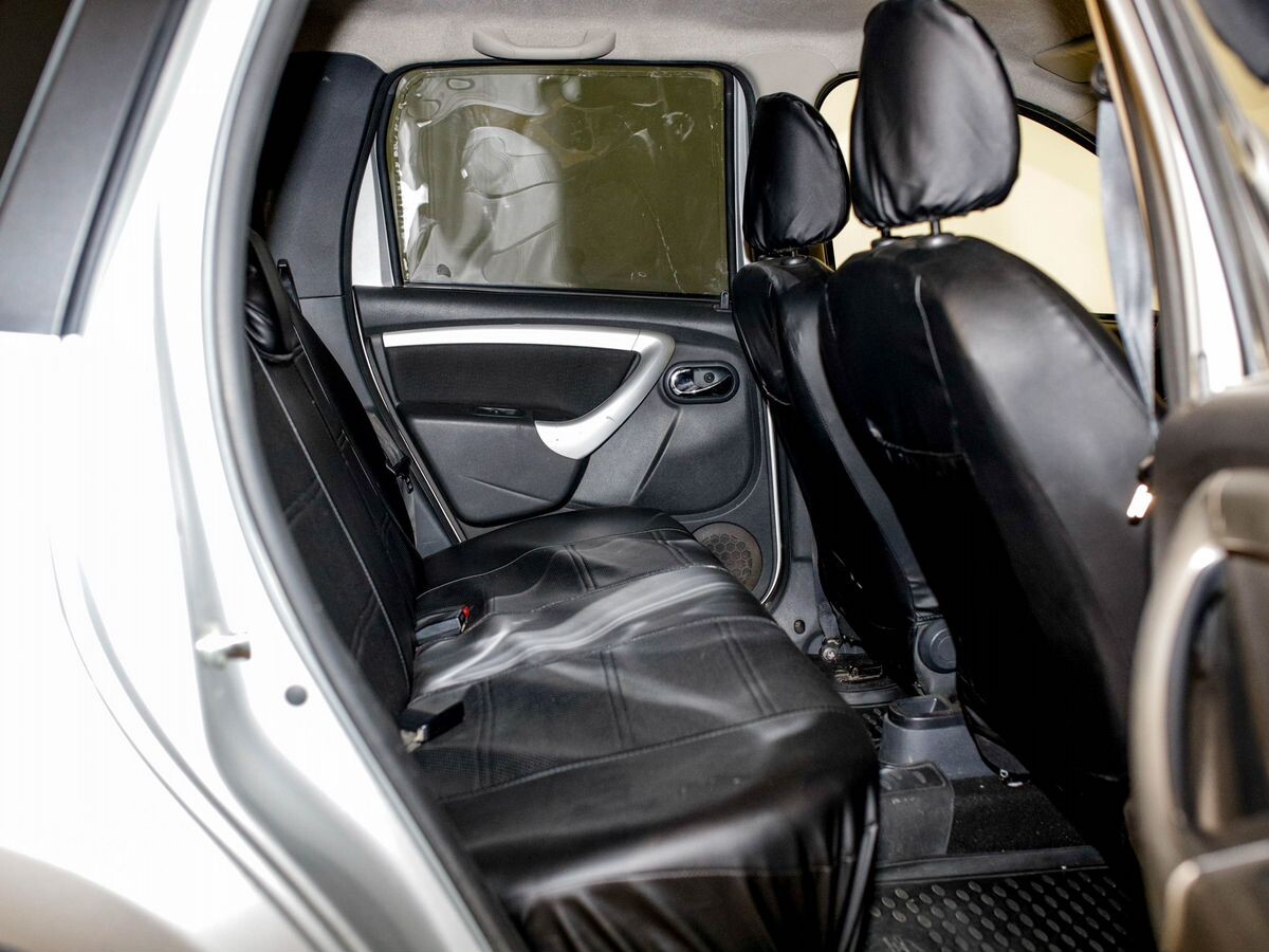 Nissan Terrano 2015 - фото автомобиля