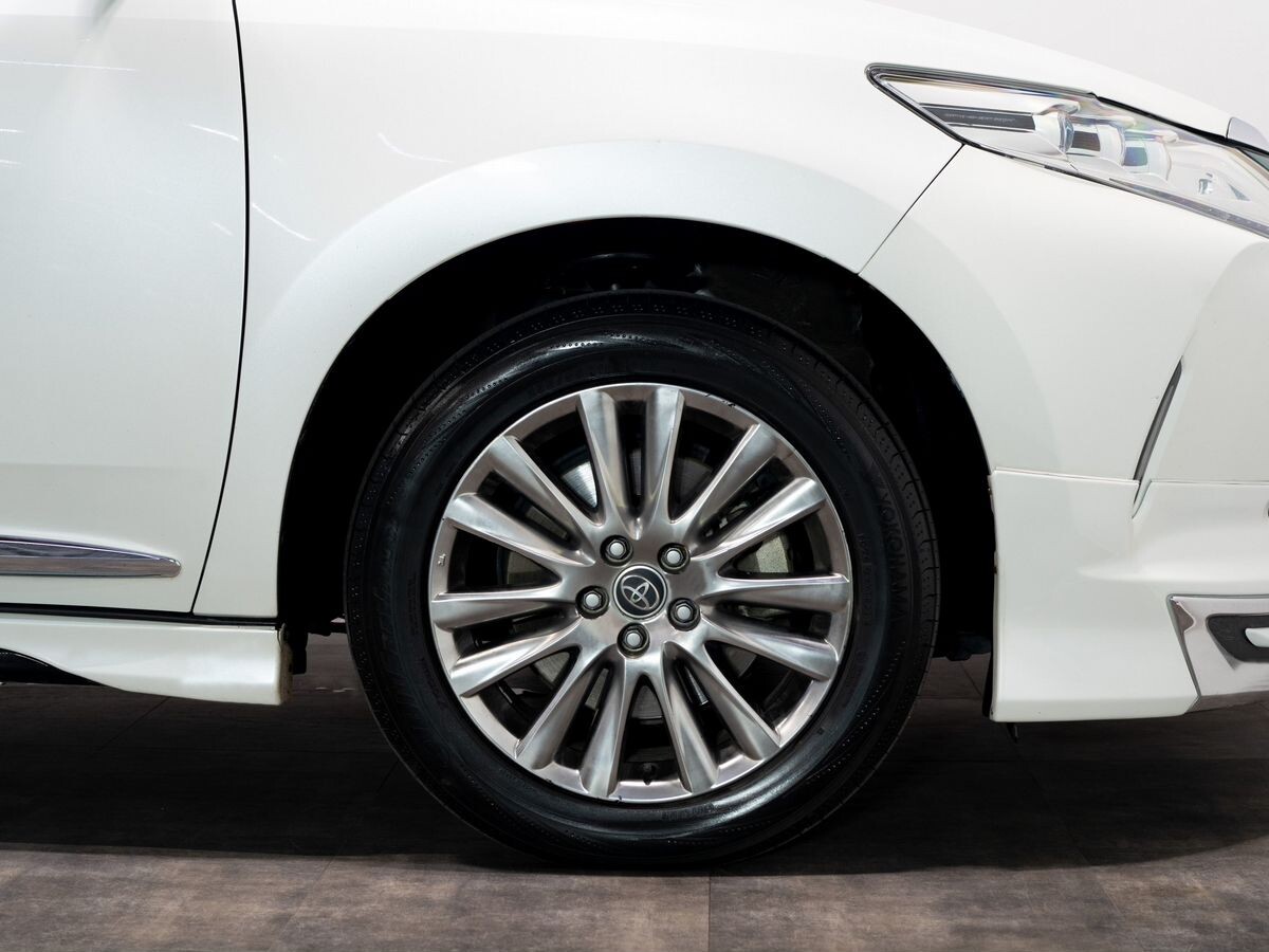 Toyota Harrier 2017 - фото автомобиля