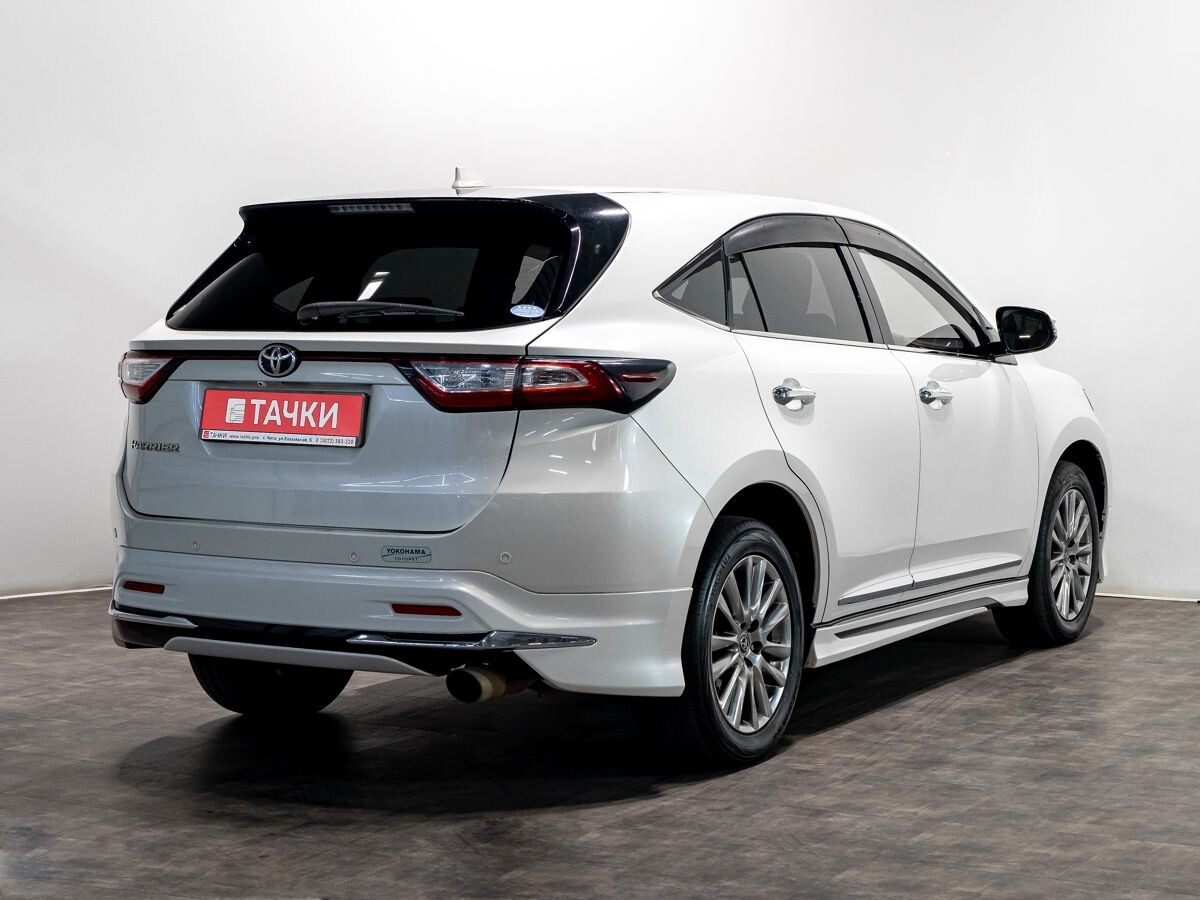 Toyota Harrier 2017 - фото автомобиля