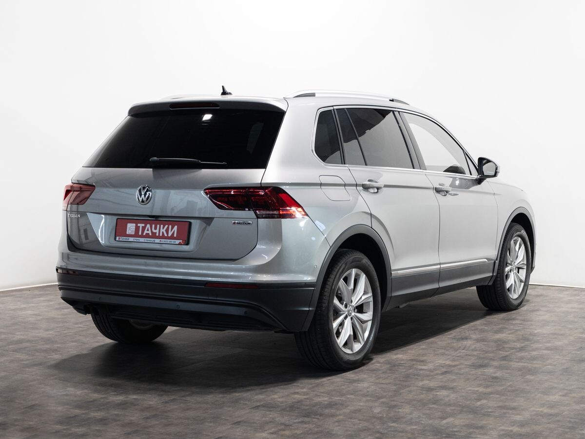 Volkswagen Tiguan 2019 - фото автомобиля