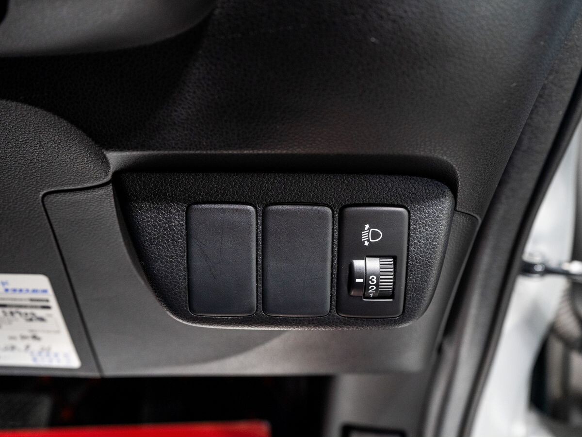 Honda Fit 2010 - фото автомобиля