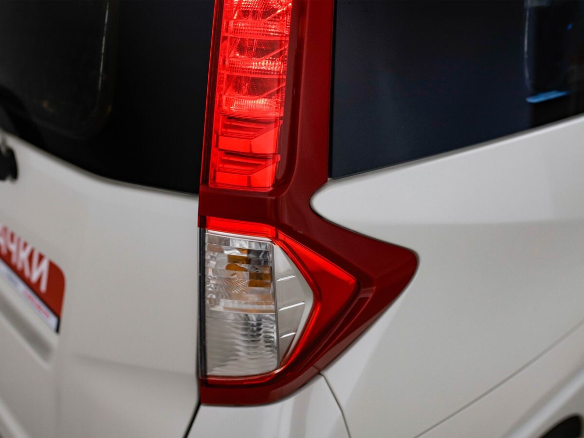 Toyota Roomy 2021 - фото автомобиля