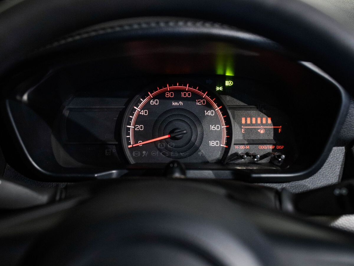 Toyota Roomy 2021 - фото автомобиля
