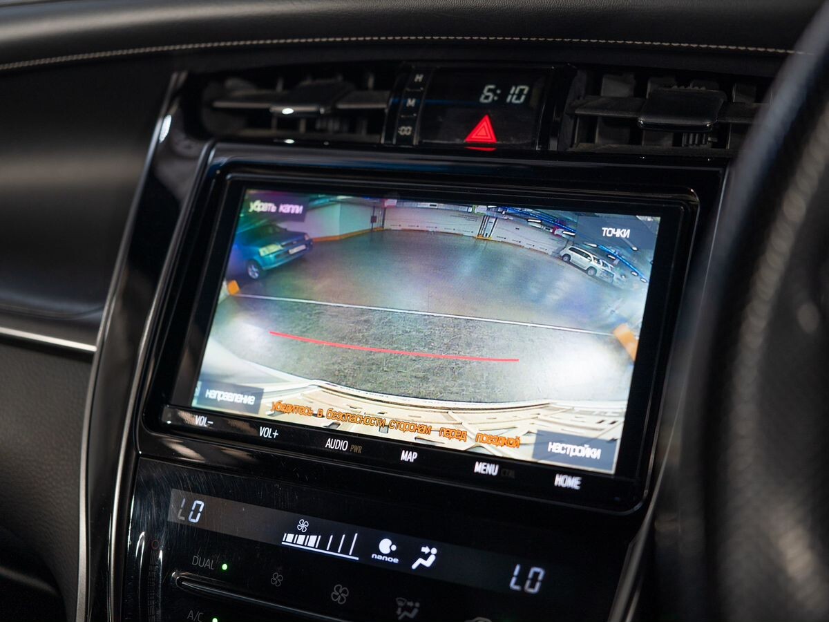 Toyota Harrier 2020 - фото автомобиля