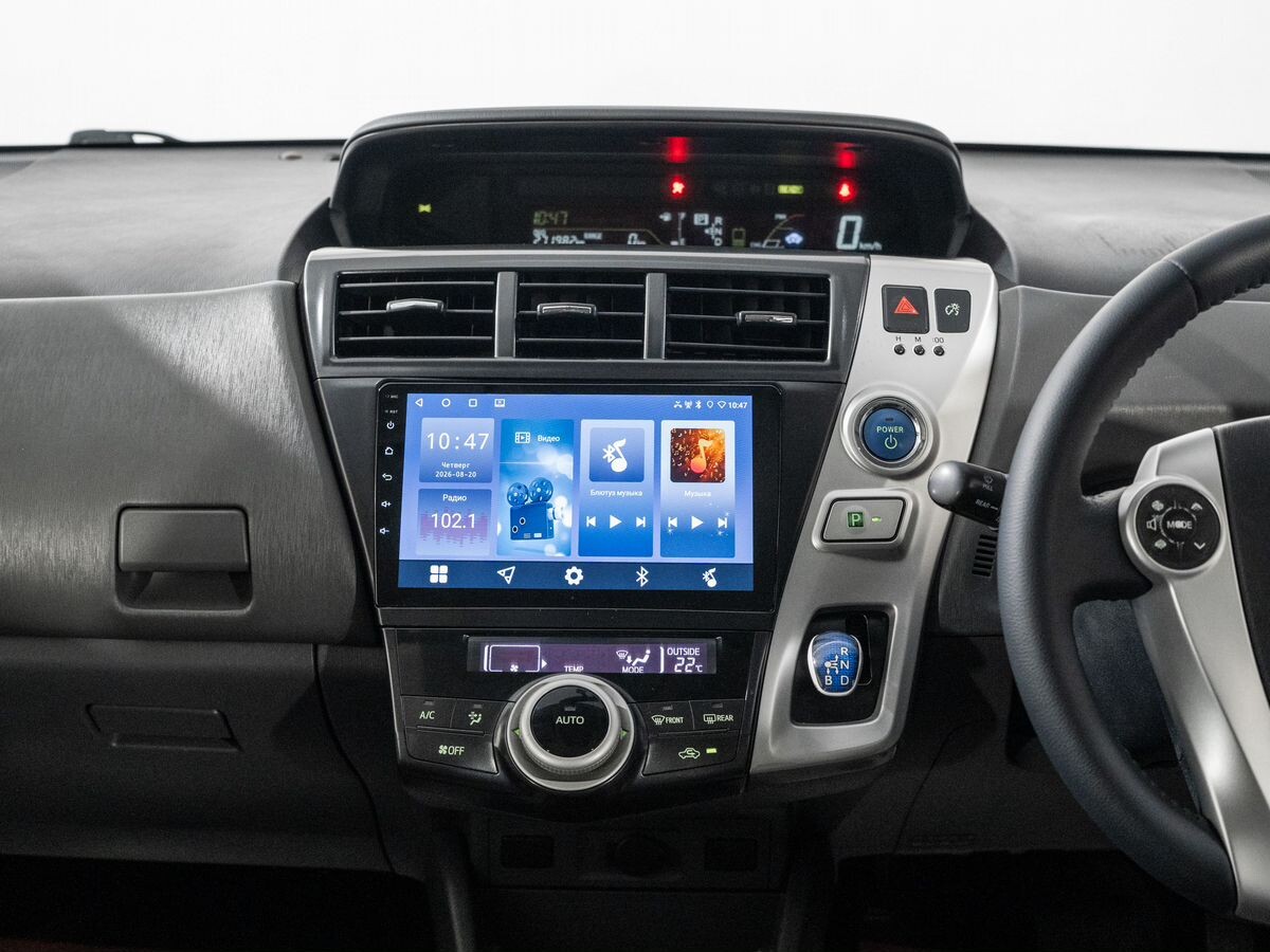 Toyota Prius Alpha 2012 - фото автомобиля
