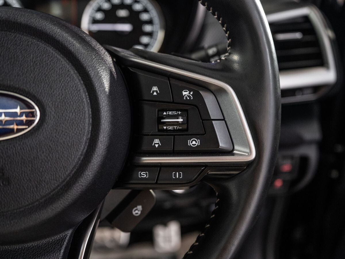 Subaru Forester 2021 - фото автомобиля