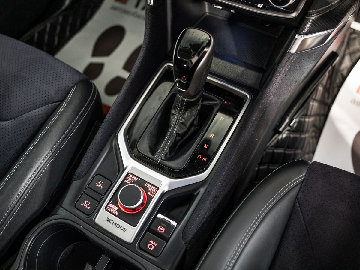 Subaru Forester 2021 - фото автомобиля
