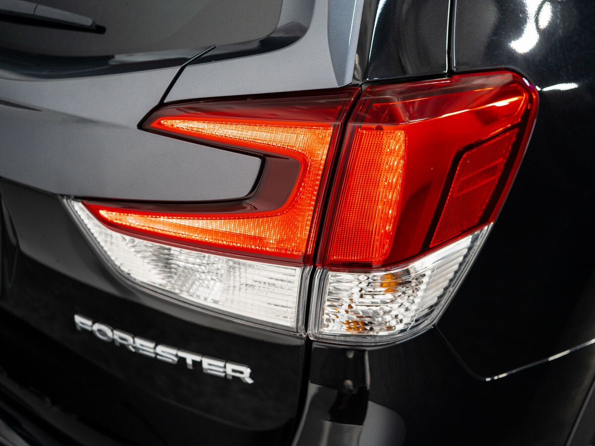 Subaru Forester 2021 - фото автомобиля