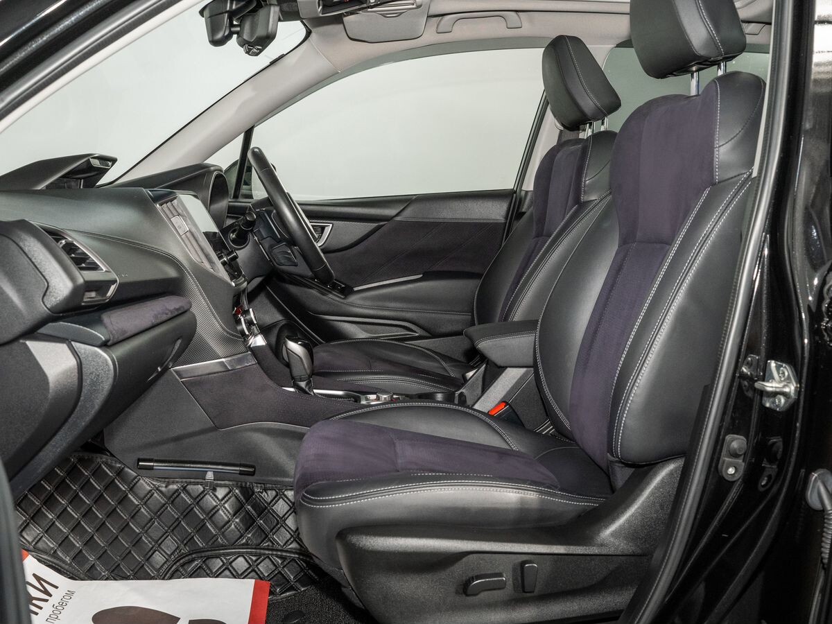 Subaru Forester 2021 - фото автомобиля