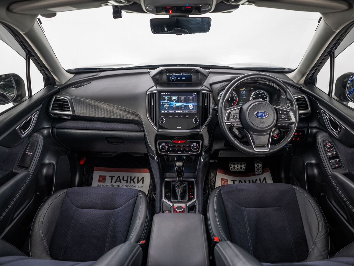 Subaru Forester 2021 - фото автомобиля