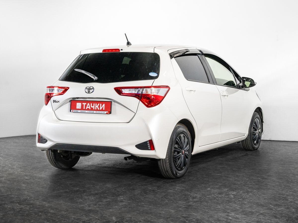 Toyota Vitz 2019 - фото автомобиля