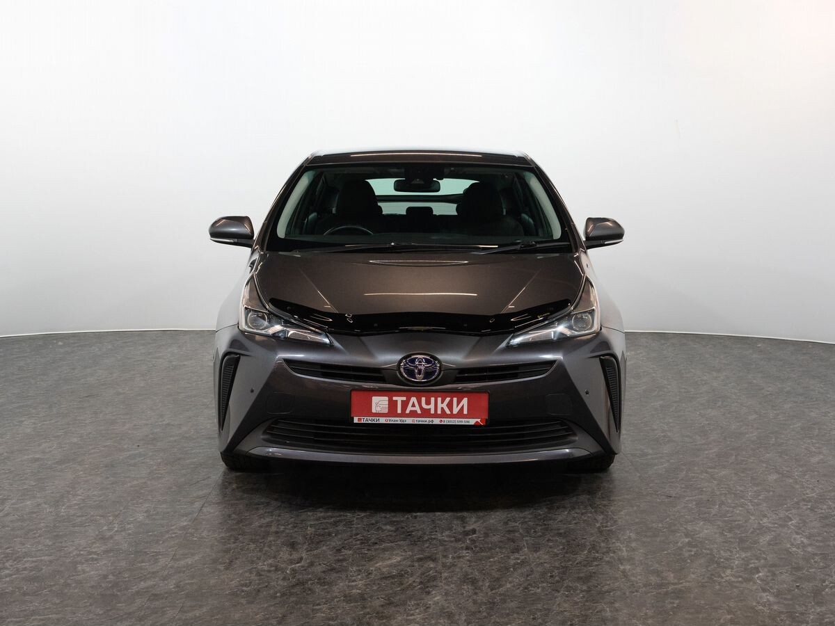 Toyota Prius 2019 - фото автомобиля