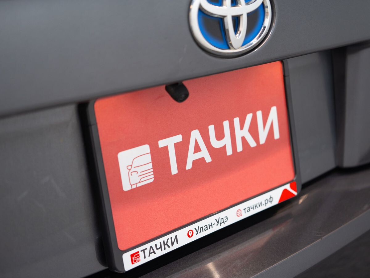 Toyota Prius 2019 - фото автомобиля