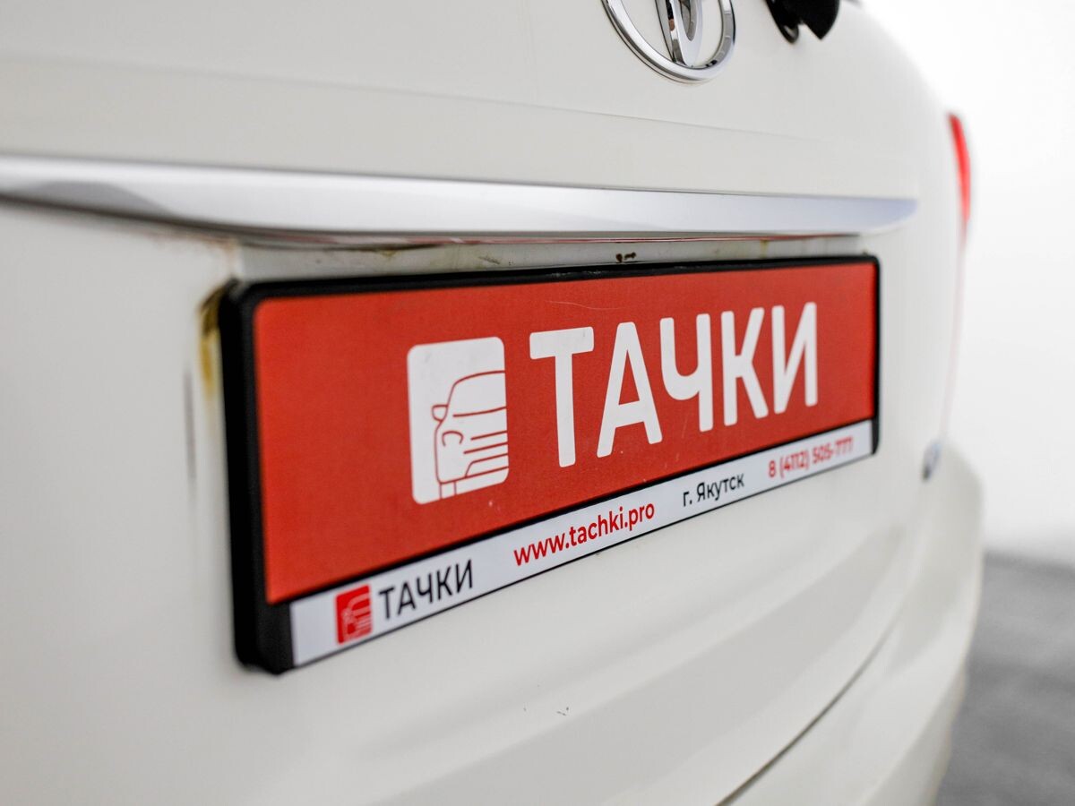 Toyota Corolla Fielder 2010 - фото автомобиля