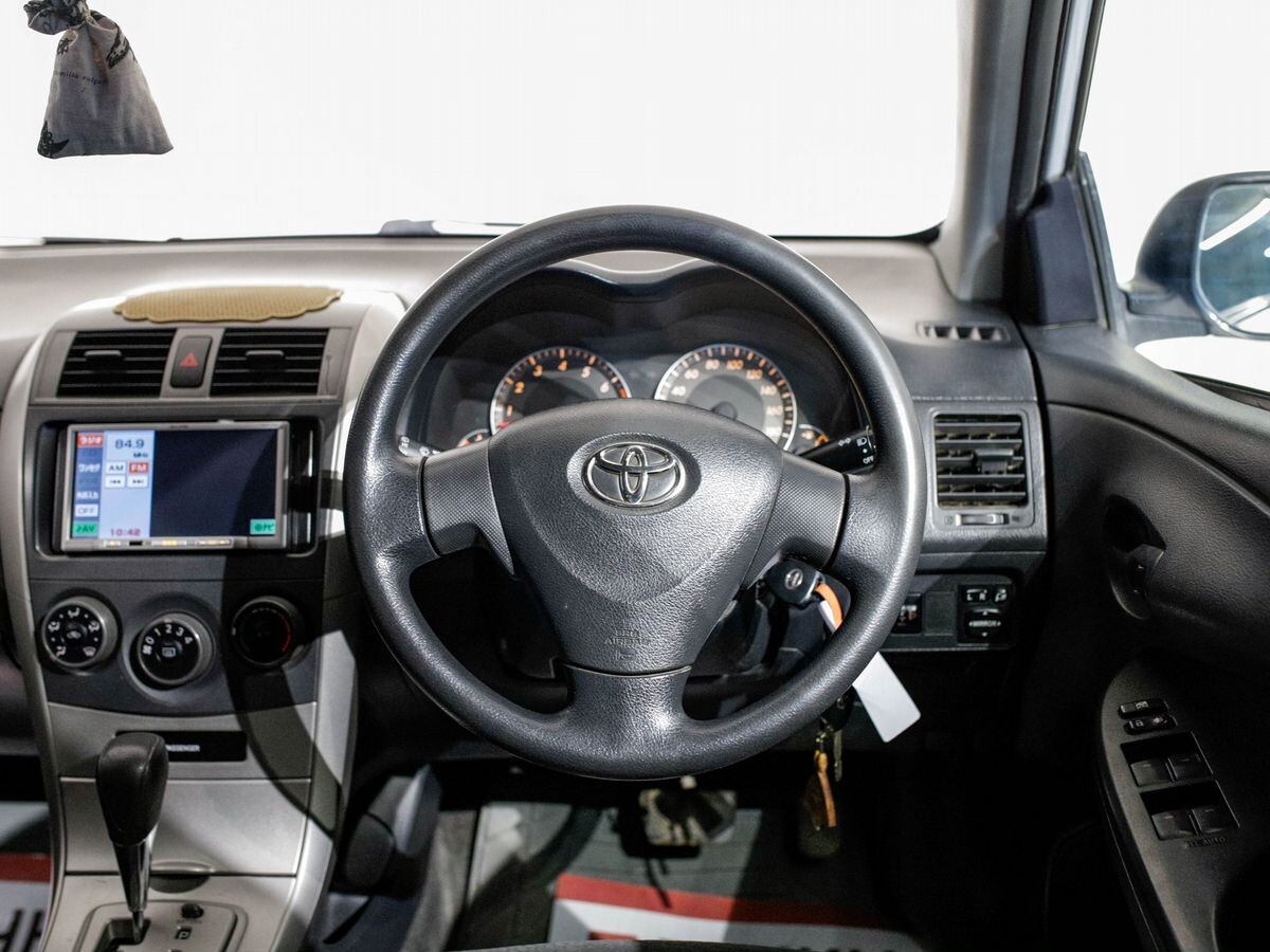 Toyota Corolla Fielder 2010 - фото автомобиля