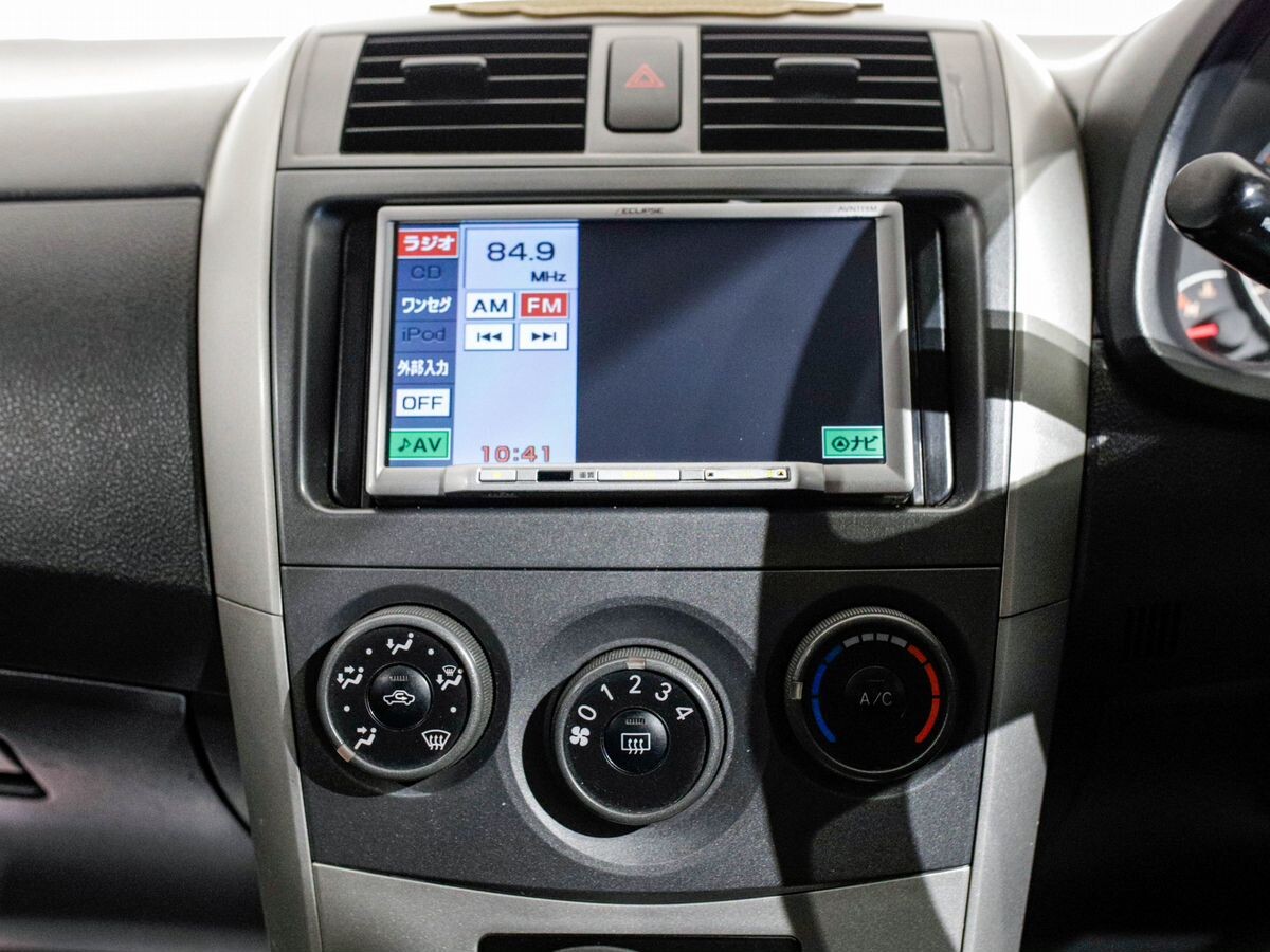 Toyota Corolla Fielder 2010 - фото автомобиля