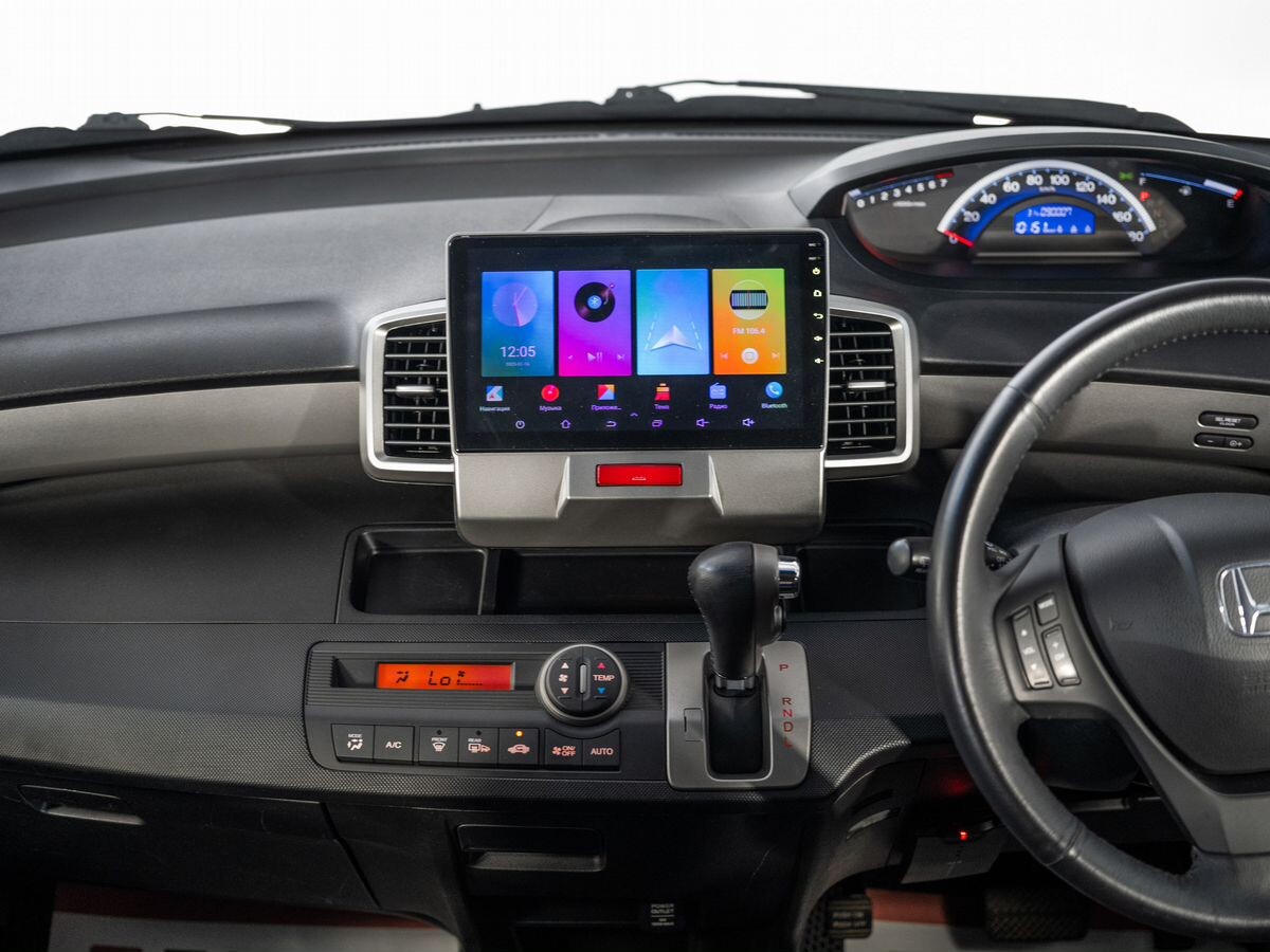 Honda Freed 2012 - фото автомобиля