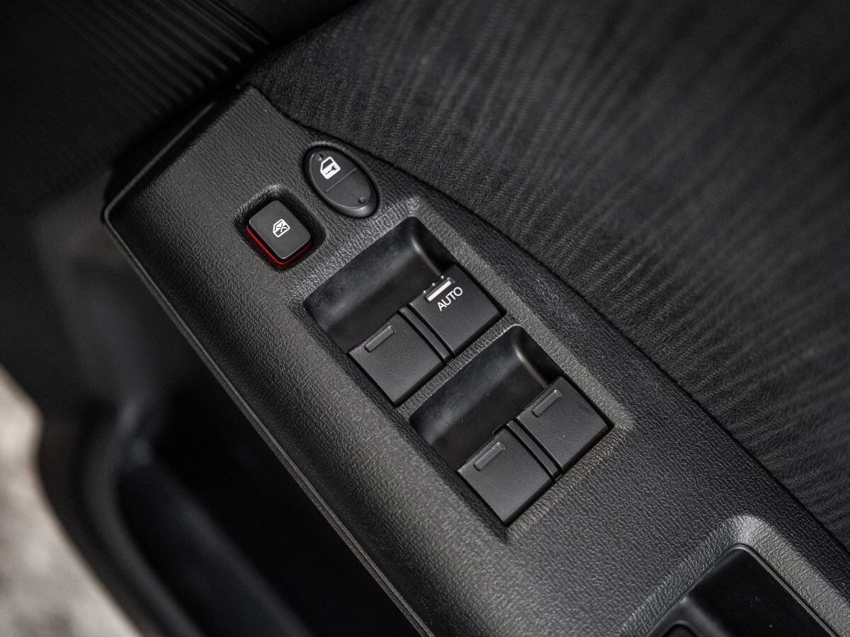 Honda Freed 2012 - фото автомобиля