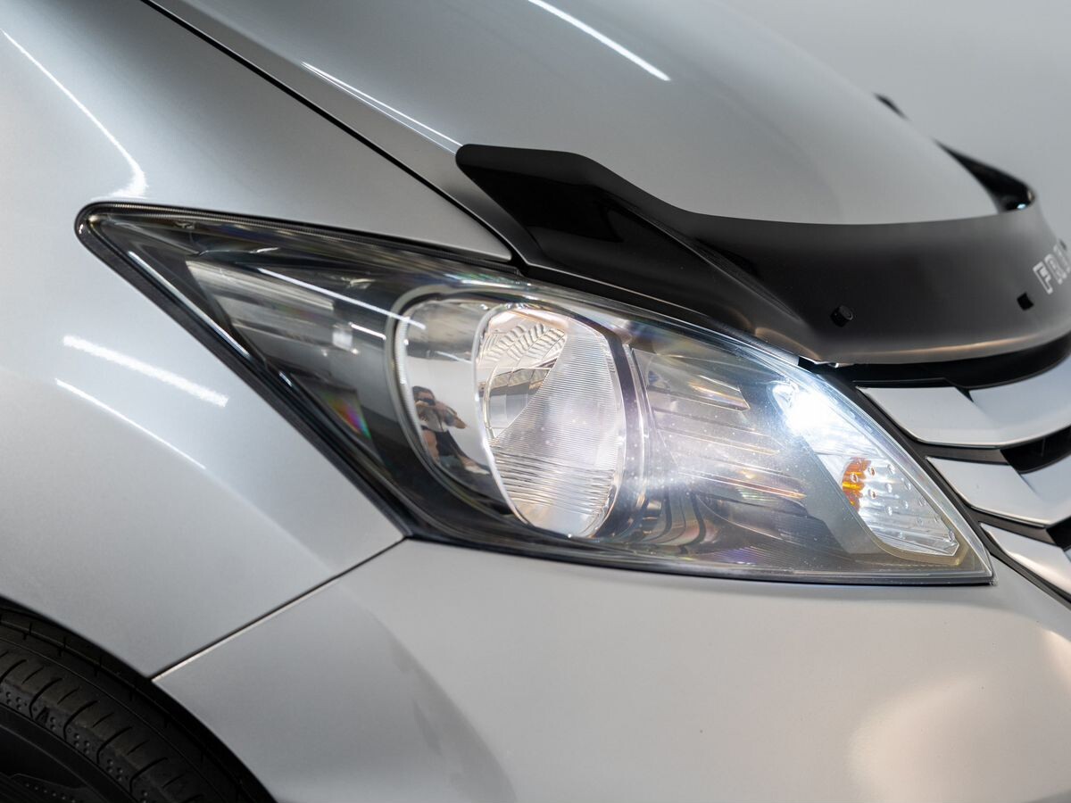 Honda Freed 2012 - фото автомобиля