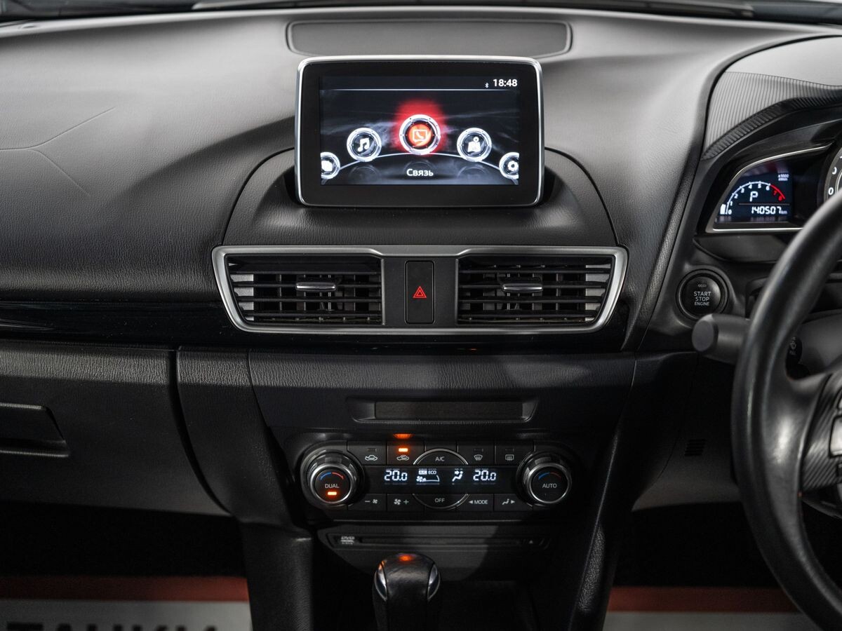 Mazda Axela 2014 - фото автомобиля