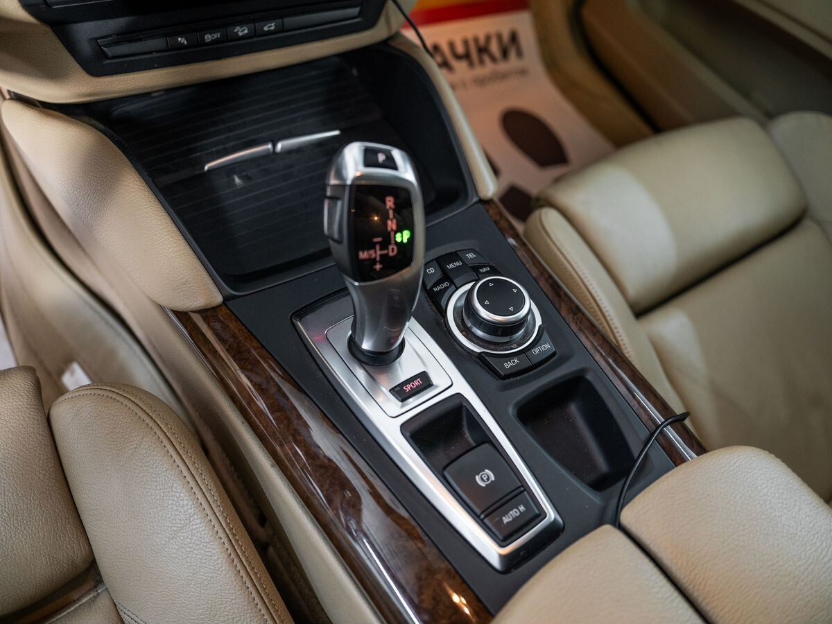 BMW X6 2009 - фото автомобиля