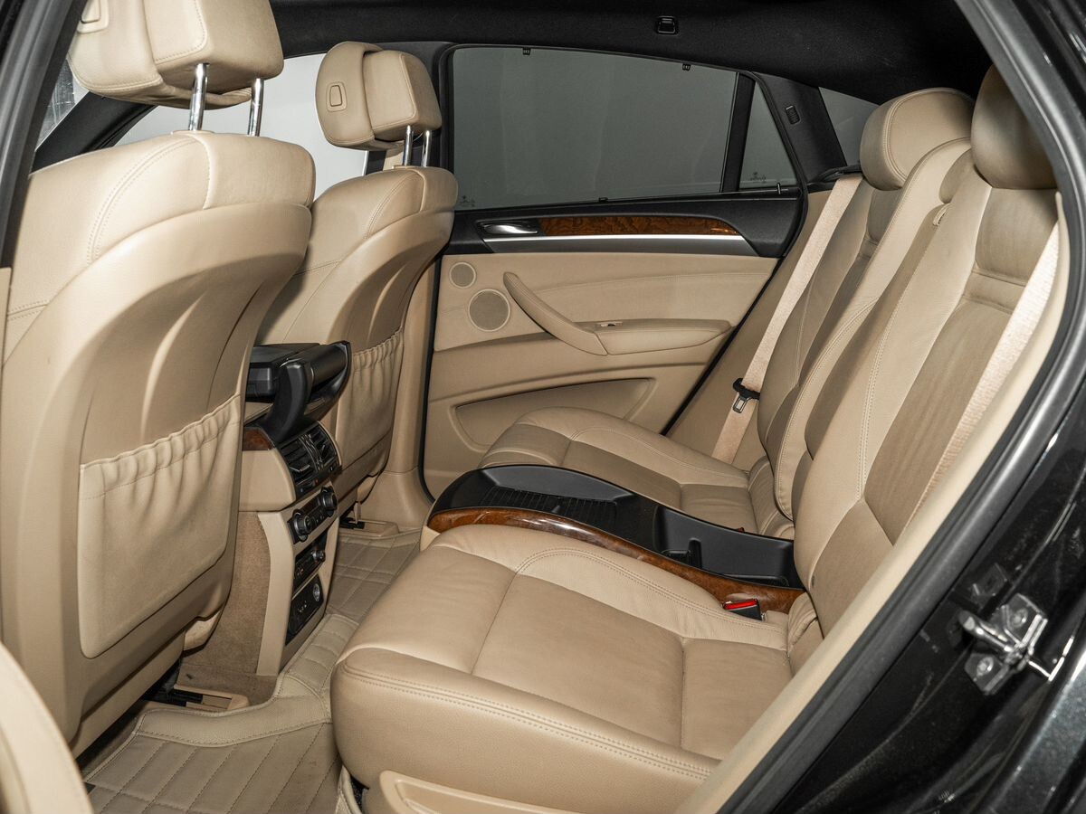 BMW X6 2009 - фото автомобиля
