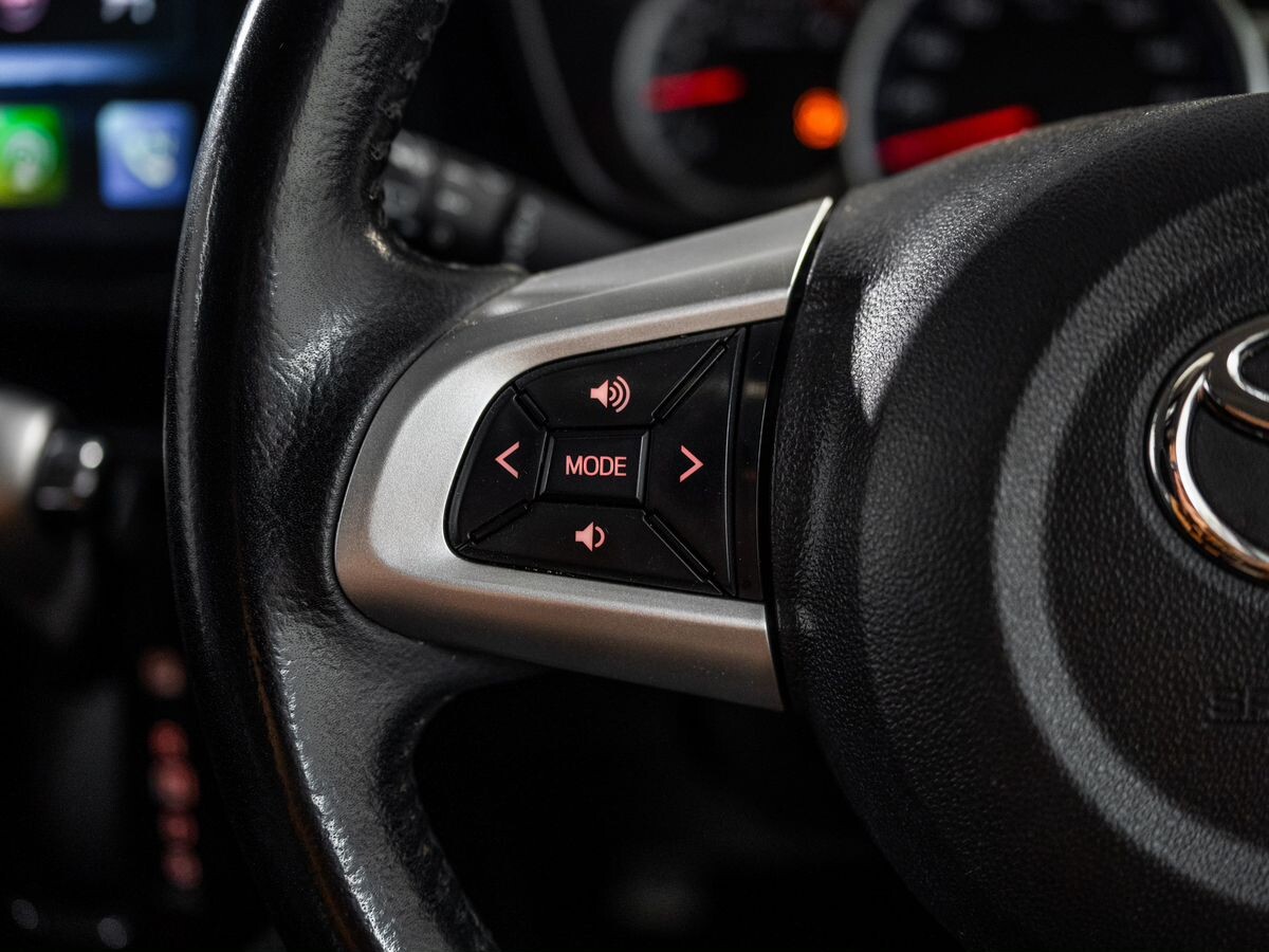 Toyota Roomy 2018 - фото автомобиля