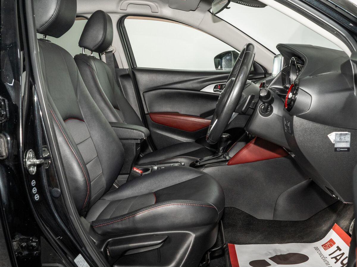 Mazda CX-3 2015 - фото автомобиля