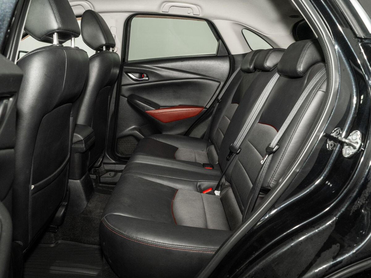 Mazda CX-3 2015 - фото автомобиля